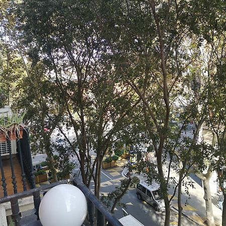Aparteasy - Family Sant Antoni Apt. Barcelona Exterior photo